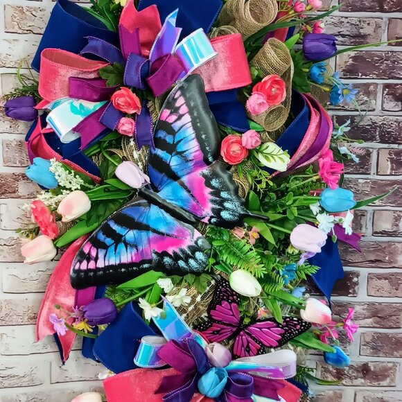 Spring Tulip Swag for Front Door, Spring Wreath, Butterfly Swag, Tulip Swag - Picture 6 of 7